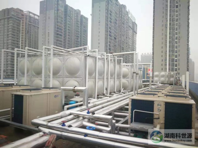 學(xué)校屋頂熱水工程