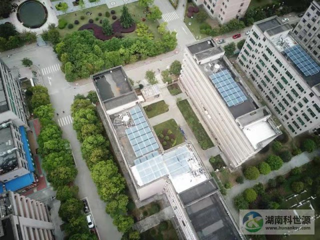 學校太陽能熱水系統工程
