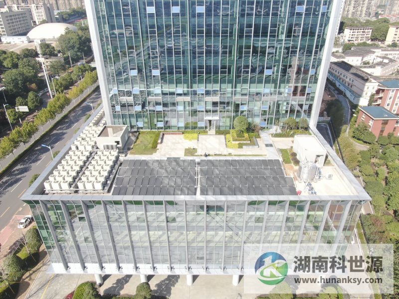 平板太陽能熱水系統(tǒng)工程